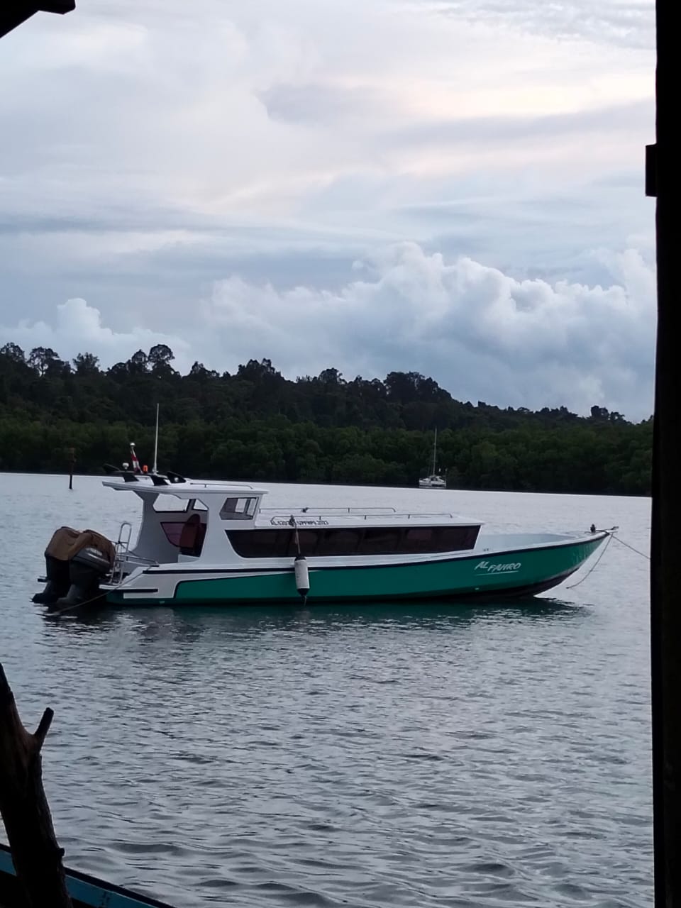 Speedboat Charter Mentawai